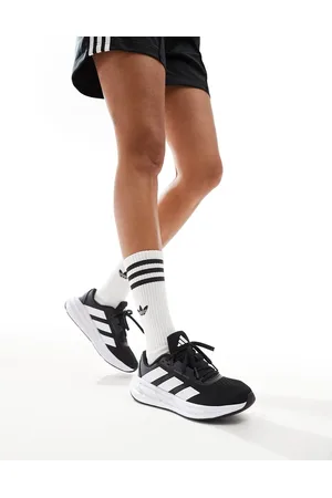 adidas Adidas Running Questar 3 trainers in