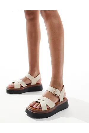 River Island Flatform in ecru