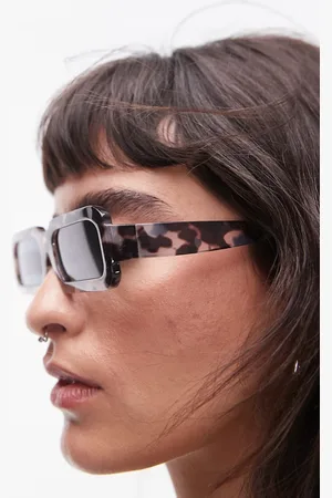Topshop Dahlia rectangular sunglasses in black tort