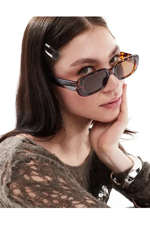 Monki Small rectangle sunglasses in tortoise