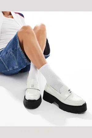 HUGO BOSS Leather loafers in cream