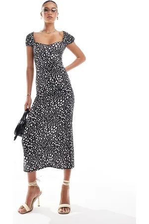 ASOS Textured midi tea dress with bust seams and tie back detail in mono print