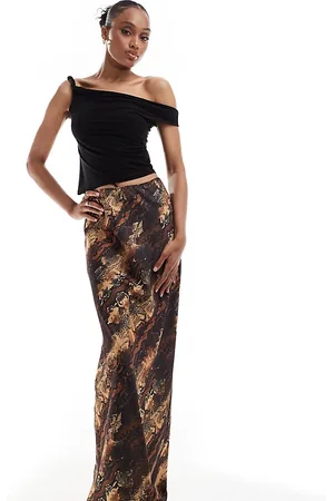 ASOS ASOS DESIGN Tall satin bias maxi skirt in snake print