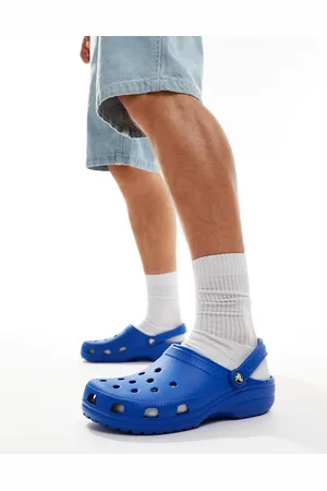 Crocs Unisex Classic clogs in