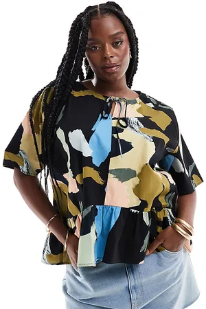 ASOS ASOS DESIGN Curve smock tie front top in arty abstract print