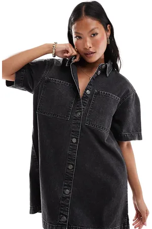 ASOS ASOS DESIGN Petite short sleeve denim shirt dress in washed