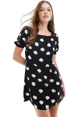 ASOS Puffed sleeve mini tee dress with tie waist & wrap in mono spot