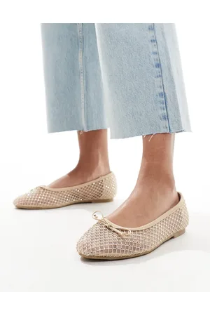 New Look Embellished ballet flat in beige