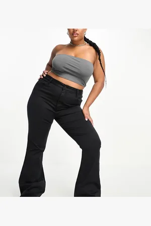 ASOS ASOS DESIGN Curve sculpting super stretch flare jeans in