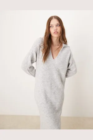 Glamorous V neck collar detail slouchy maxi dress in knitted marl