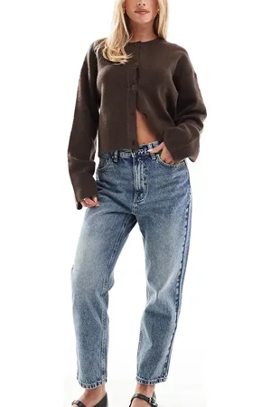 Pull&Bear Petite high waisted mom jean in