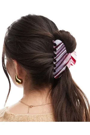 Accessorize Stripe resin claw clip in burgandy