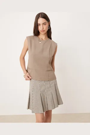 Abercrombie & Fitch Longline tailored top in tan