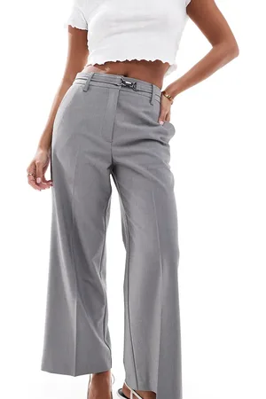 ASOS ASOS DESIGN Petite tailored cropped wide leg trousers with buckle detail in