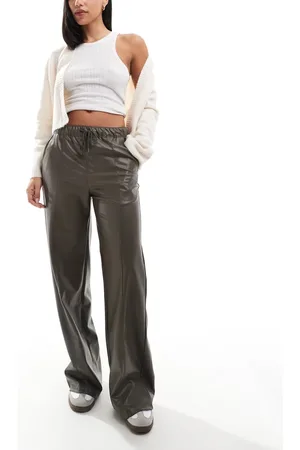 Pull&Bear Pull on faux leather trouser in