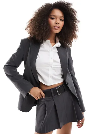 Pull&Bear Cinched waist blazer in