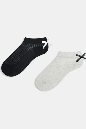 ASOS 2 pack short ankle socks with bow back in