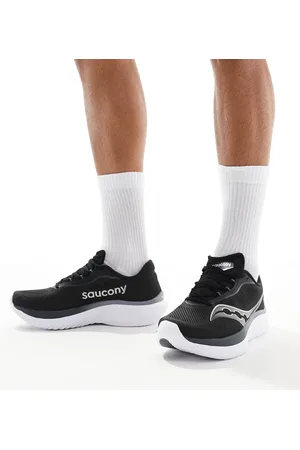 Saucony Kinvara 15 neutral running trainers in and white