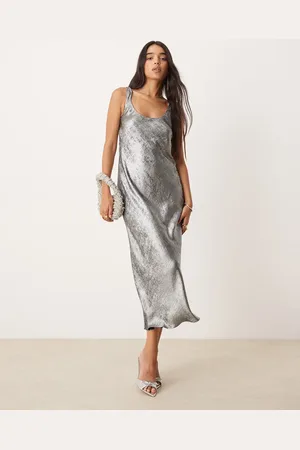 New Look Scoop neck foil satin midi dress in