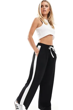 ASOS ASOS DESIGN Petite pull on trousers with contrast panel in
