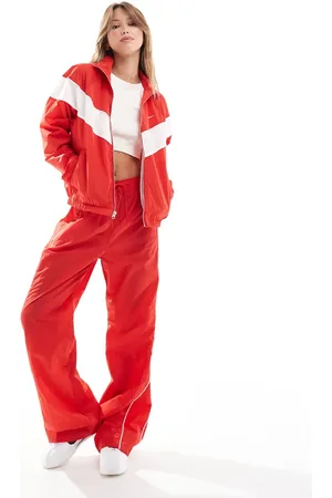 Nike Windrunner trackpant in