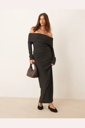 Miss Selfridge Chunky brushed rib maxi skirt