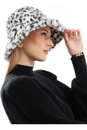 Threadbare Faux fur leopard print bucket hat