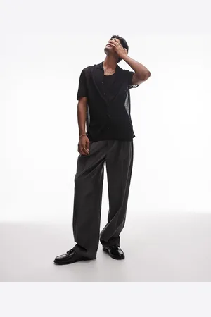 Topman Pleat wide leg trouser in charcoal corduroy
