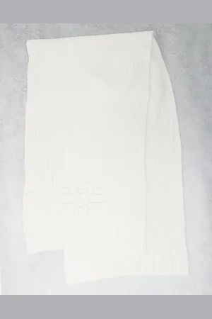 The Couture Club Emblem knitted scarf in off
