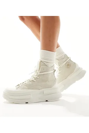 Converse Run Star Legacy trainers in off