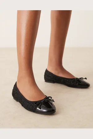 New Look Boucle toe cap ballet flat in