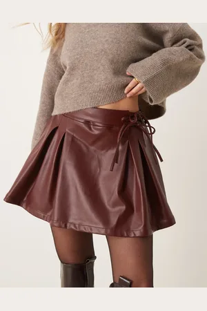 ASOS Leather look pleated mini skirt in burgundy