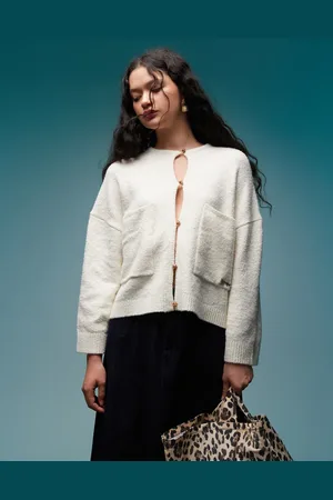 Bimba y Lola Cropped knitted button up cardigan in ivory