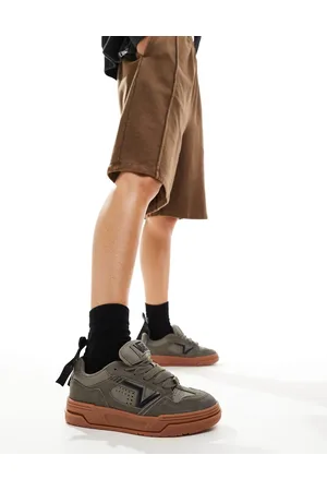 Vans Upland chunky suede trainers in dark with gum sole