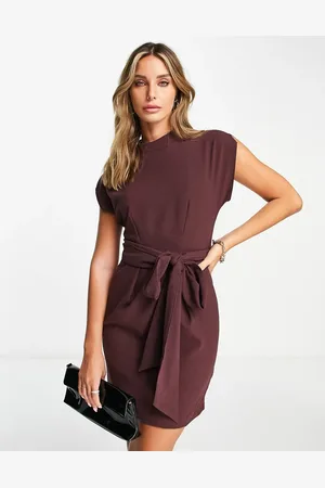 Closet Belted tie waist mini dress in fuschia