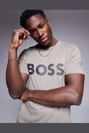 HUGO BOSS Tape Logo t-shirt regular fit in mid