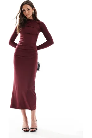Pull&Bear Polyamide sculpt gathered detail maxi dress in burgundy