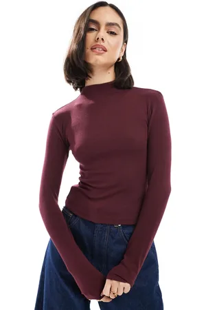 Pull&Bear Slash neck long sleeved t-shirt in burgundy