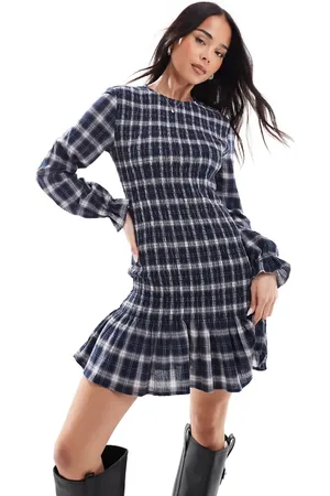 Stradivarius Crinkle mini dress in check