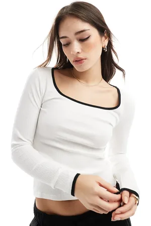 Pimkie Contrast trim square neck top in and black