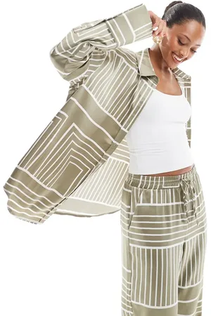 4th & Reckless Satin wide cuff button front shirt co-ord in sage tile print