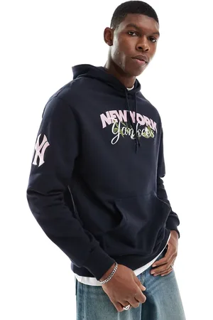 New Era NY Yankees graphic script hoodie in