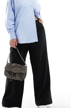 ASOS ASOS DESIGN Curve tailored relaxed straight leg trousers in
