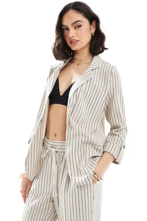 VERO MODA Mix and match linen touch tailored blazer co-ord in cream stripe