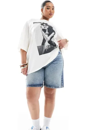 ASOS ASOS DESIGN Curve denim bermuda short on midwash
