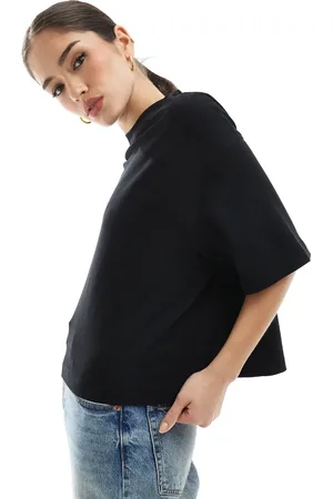 Bershka Boxy fit oversized t-shirt in