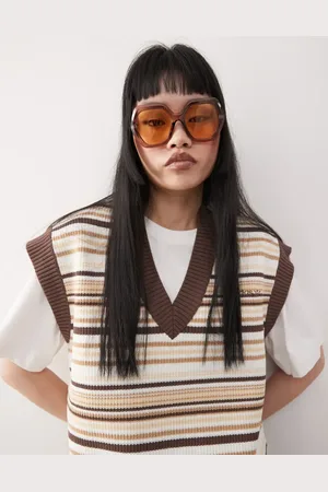 Reclaimed Oversized 70s hexagon sunglasses in tonal