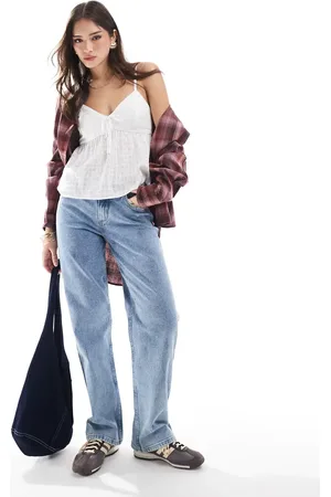 Hollister High rise dad jean in wash