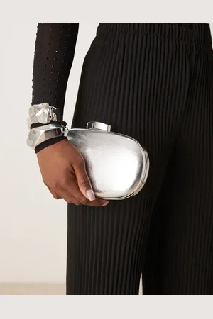True Decadence Textured metallic clutch bag in