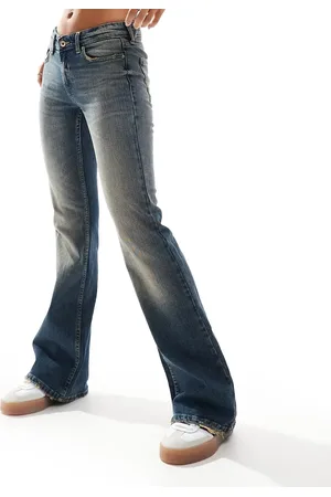 ONLY Low rise flare jeans in vintage tint - MBLUE